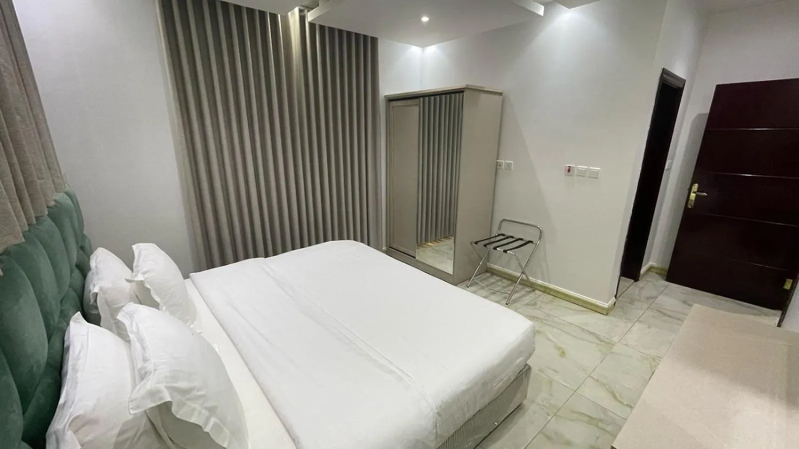 Aparthotel Developed View Hotel